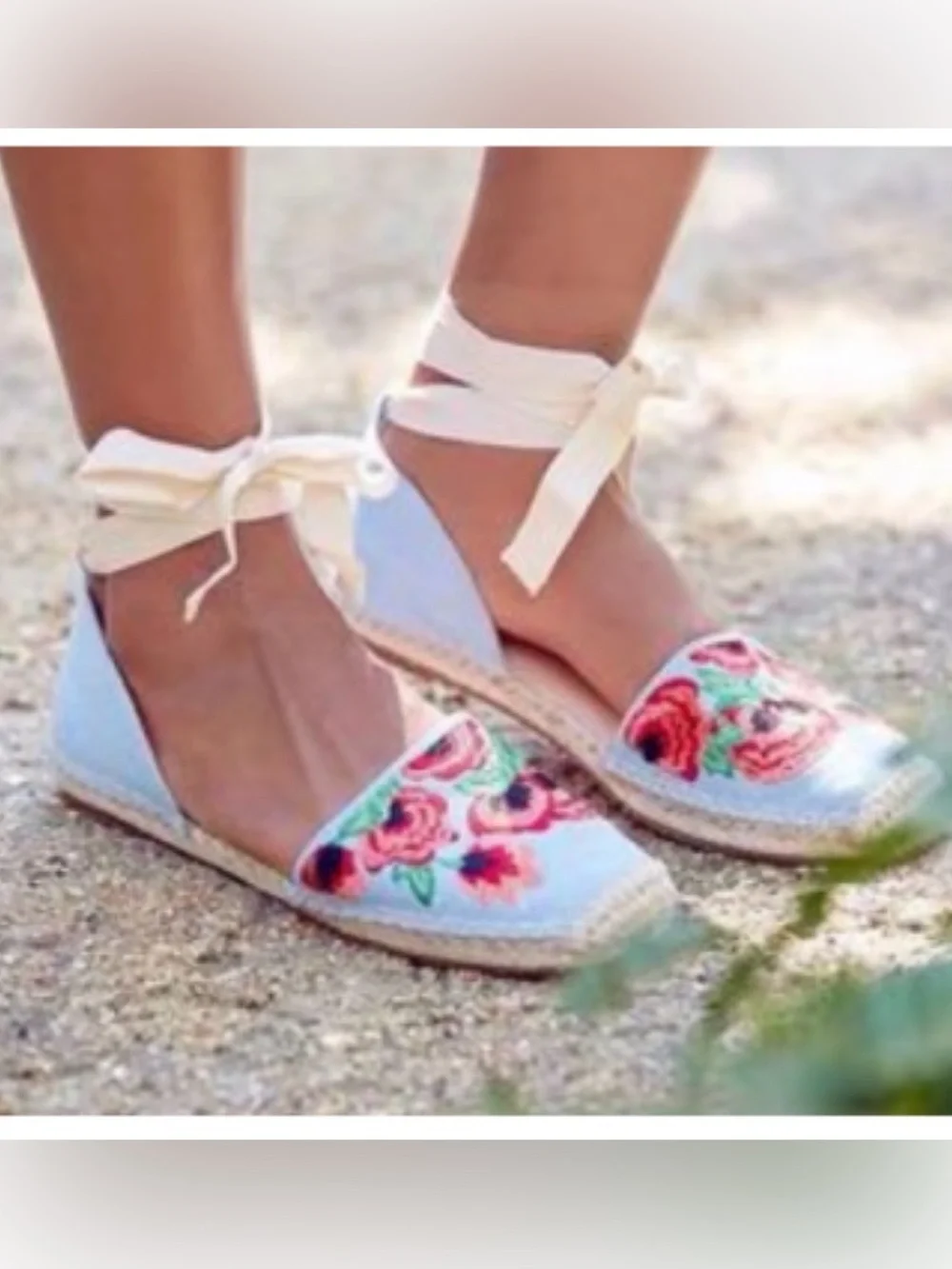 Jessica Simpson Fippo Denim Floral Embroidered Espadrilles - Size 10